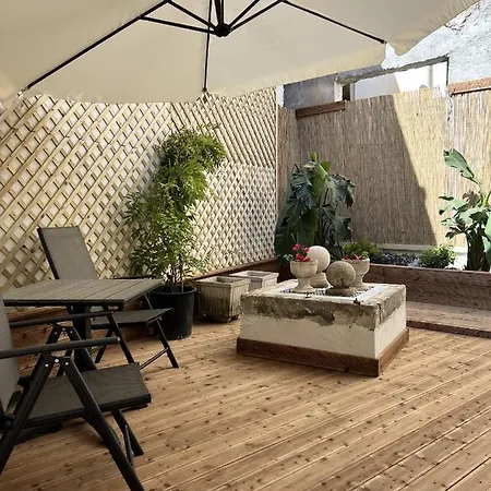 Summer Me - Gardenhouse Downtown * コルフ島
